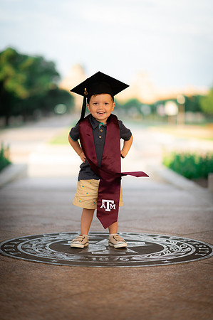 MJ Grad 2023-02